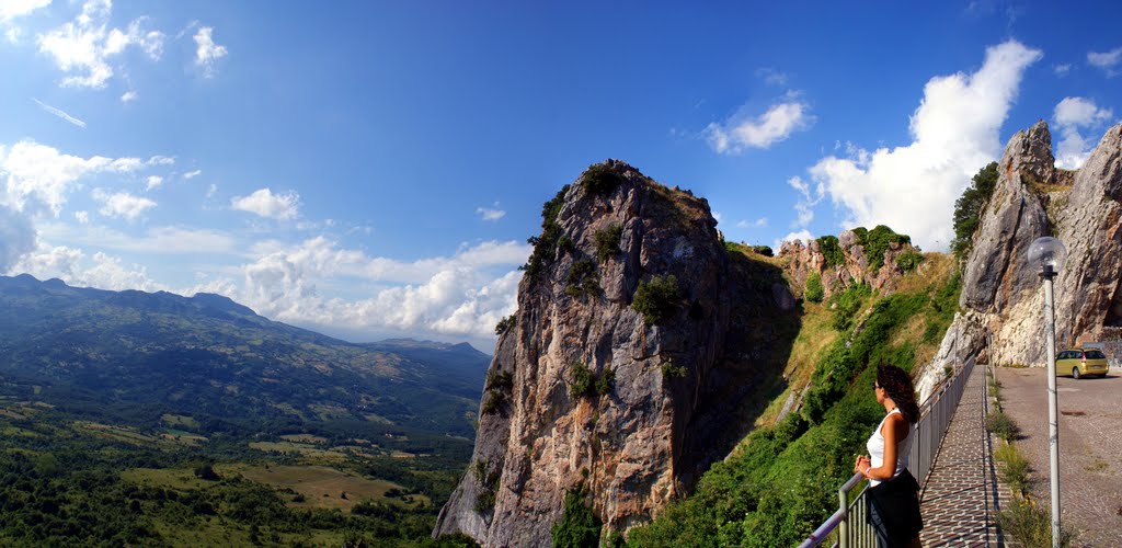 Panorama Pescopennataro by Pierluigi Vitarelli