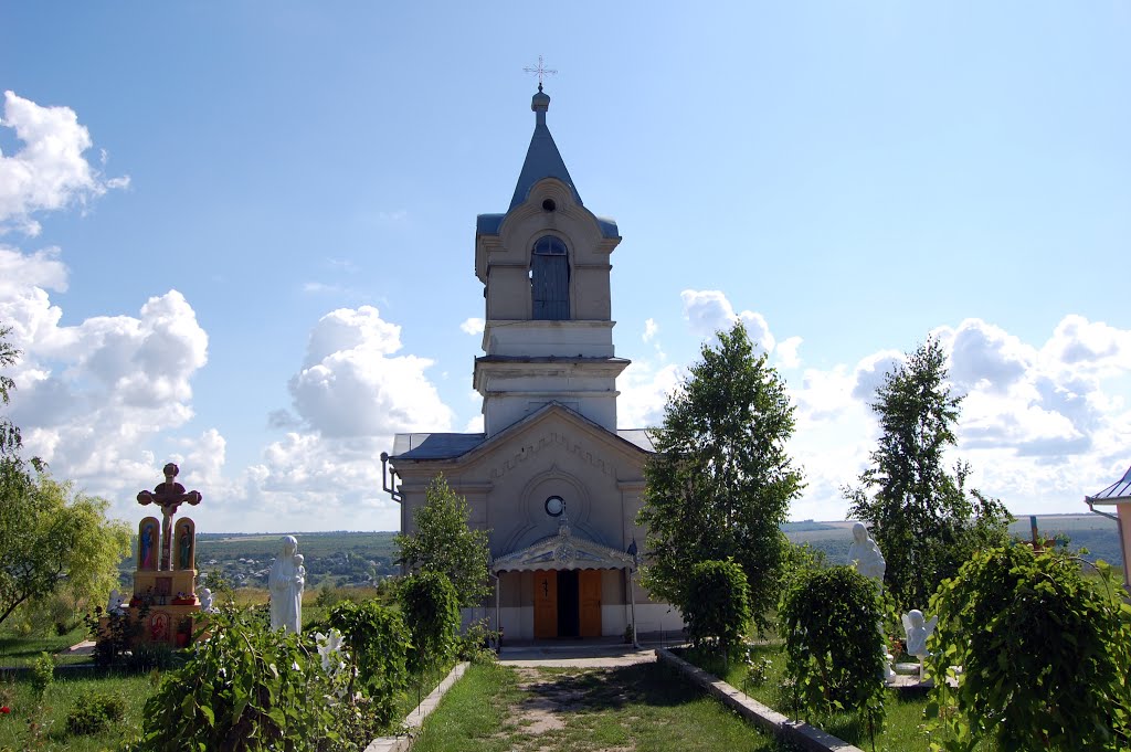 Chiesa a Tipova - Moldavia by Giovanni-Casadio