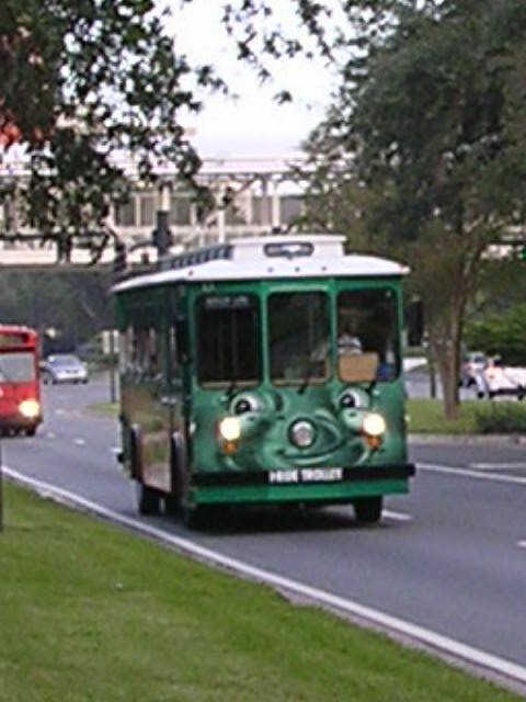 I Drive trolly bus by camrat