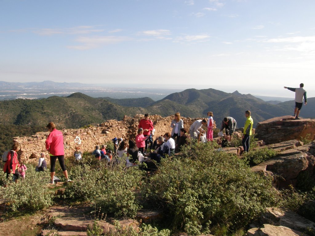 Pujada Castell de Castro by jturpa