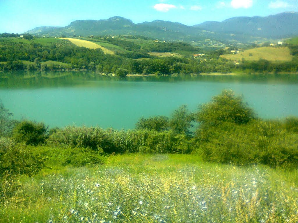 Lago di Penne by pa-tt-y