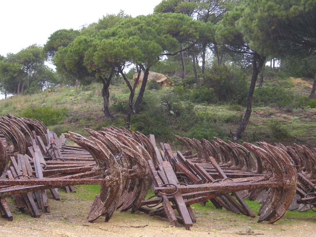 Anclas de la almadraba , Conil. by JOSE QUINTERO