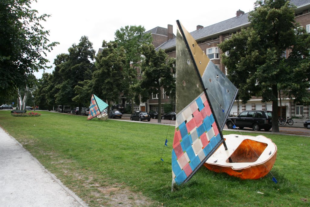 'Supermerged vessels' (Dennis Oppenheim 2001); Amsterdam 2011. by Carl030nl