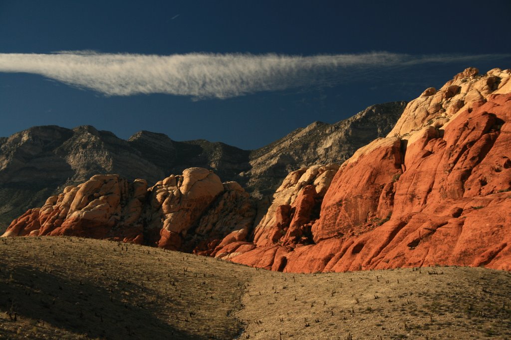 Red Rock Canyon by lwstone