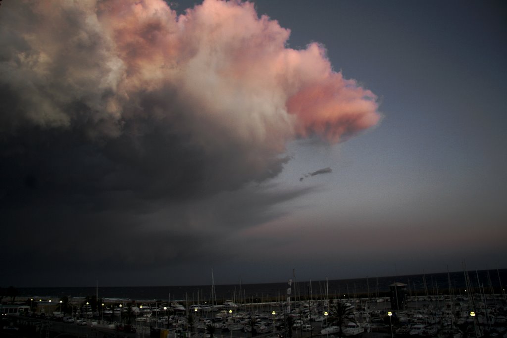 TEMPESTA PROPERA MASNOU by jesquerre