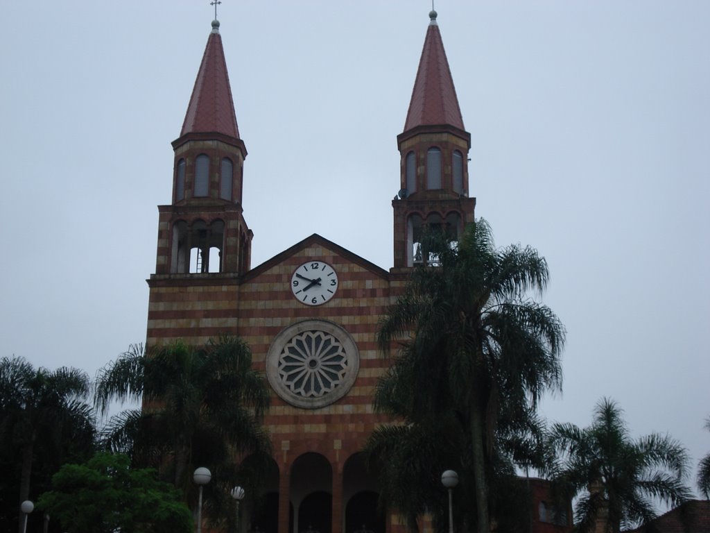 Catedral Encantado by Wilmar Bauermann