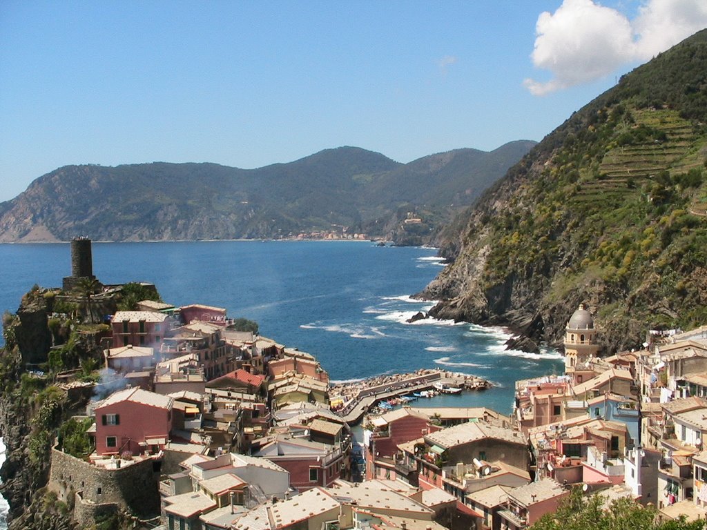 Cinque Terre, Italy by purerush