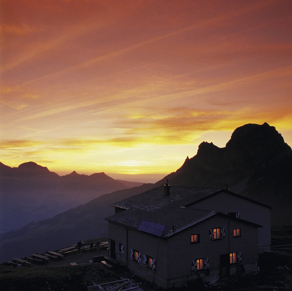 Rugghubelhütte by bertherc