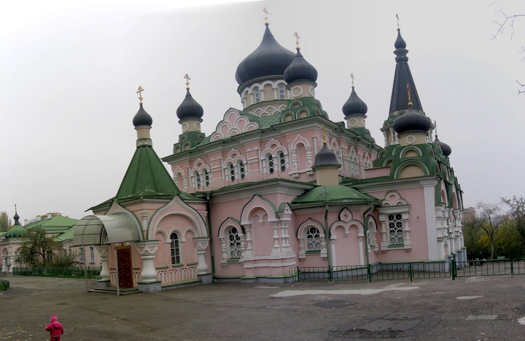 Церква в Покровському монастирі. Church in Pokrovskiy monastery by DXT 1