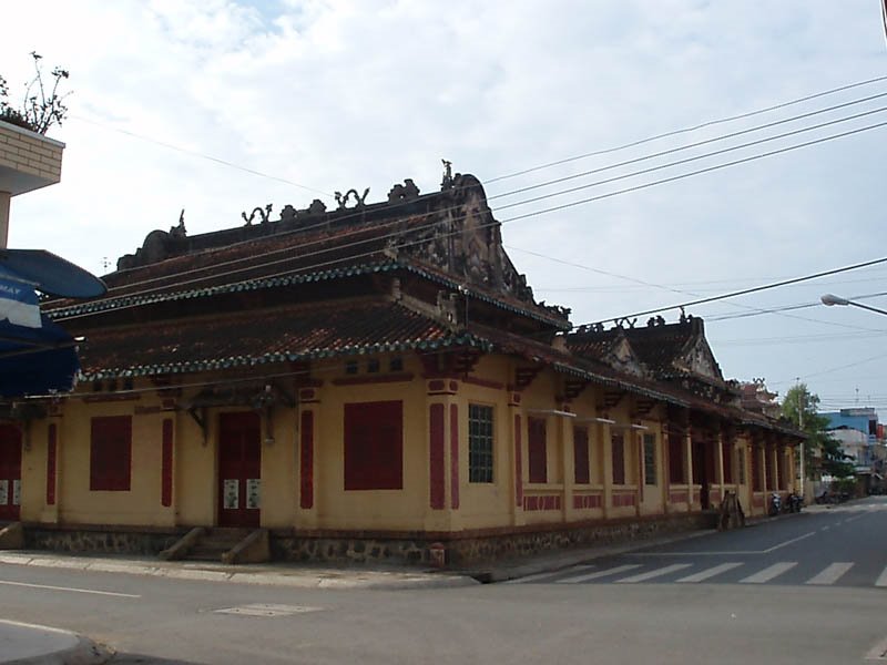 Đình - Trung - Temple by Vietnam - Paracels