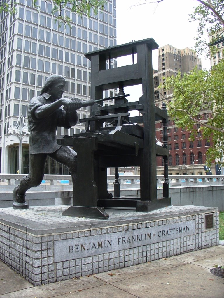 Benjamin Franklin's Statue by Juan C. Becerra