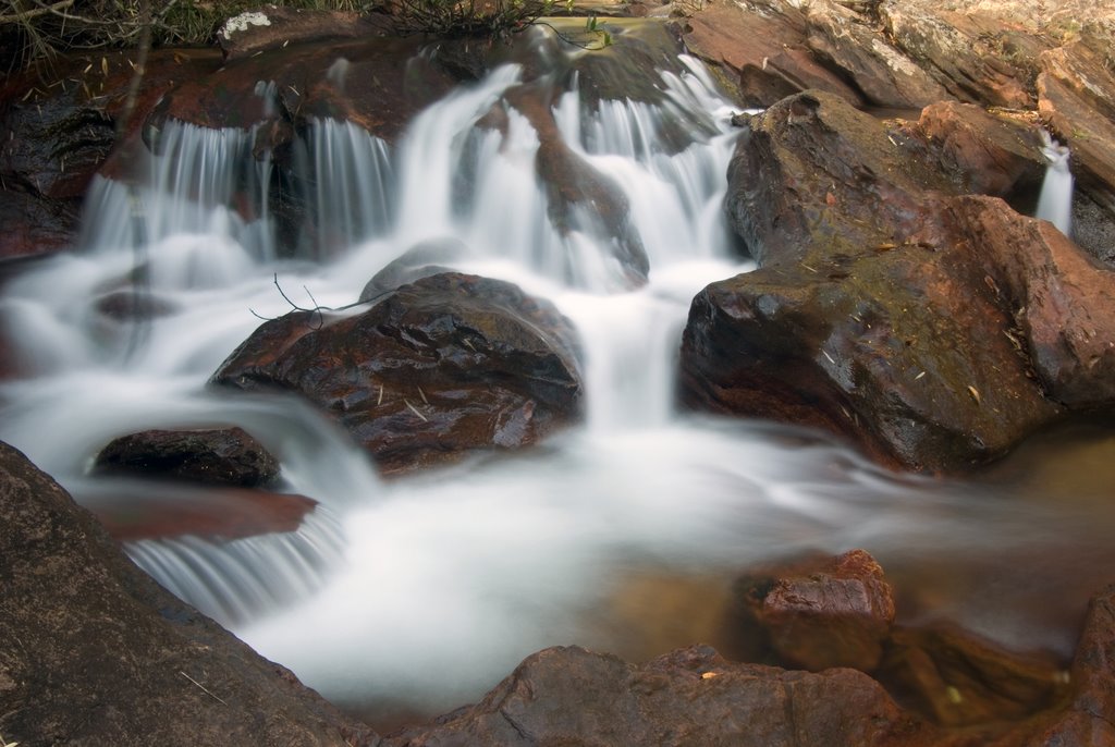 Cachoeira - Ribeirão das Palmas by Fernando Pinheiro