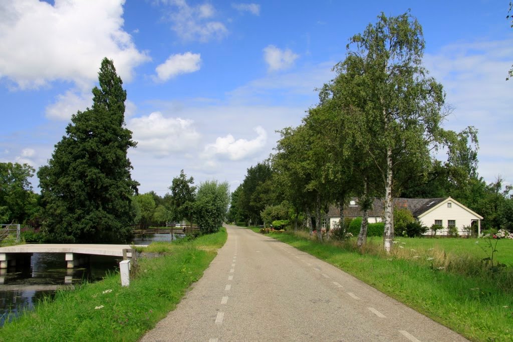 Op de Laan van Duuren in Buurtschap Kortrijk. by watersnip