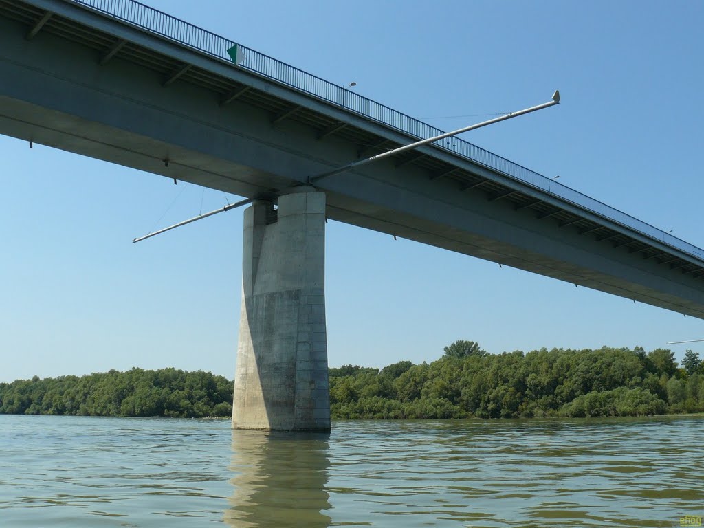 «Budapest-Orşova 2011» Szent László híd / bridge - 2011.07 by ehog.hu