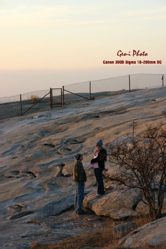 Lovers in Sunset- Georgias Stone Mountain Park by Young Ho Shin