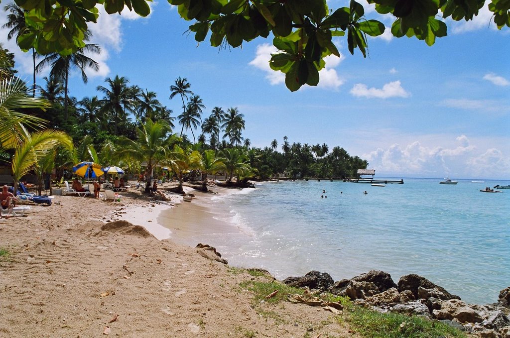 Pigeon Point, Tobago by canpou