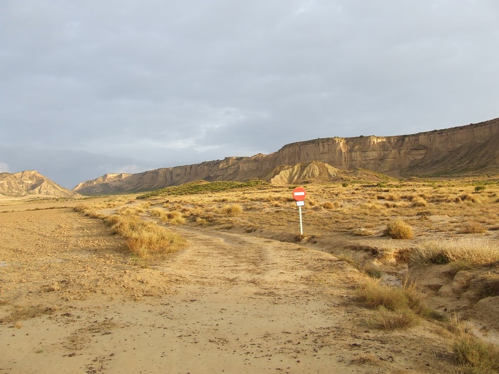 Bardenas Reales, 31500, Navarre, Spain by olmolt