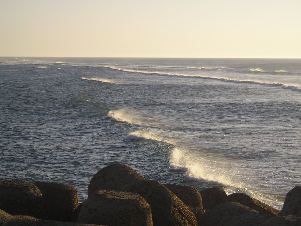 Asilah el mar desde el puerto by JOSE QUINTERO