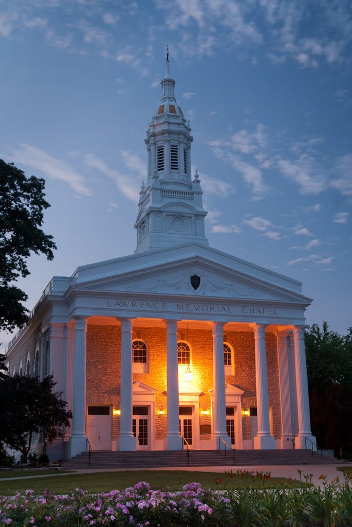 Lawrence Memorial Chapel on a Beautiful Summer Evening by maxpixel