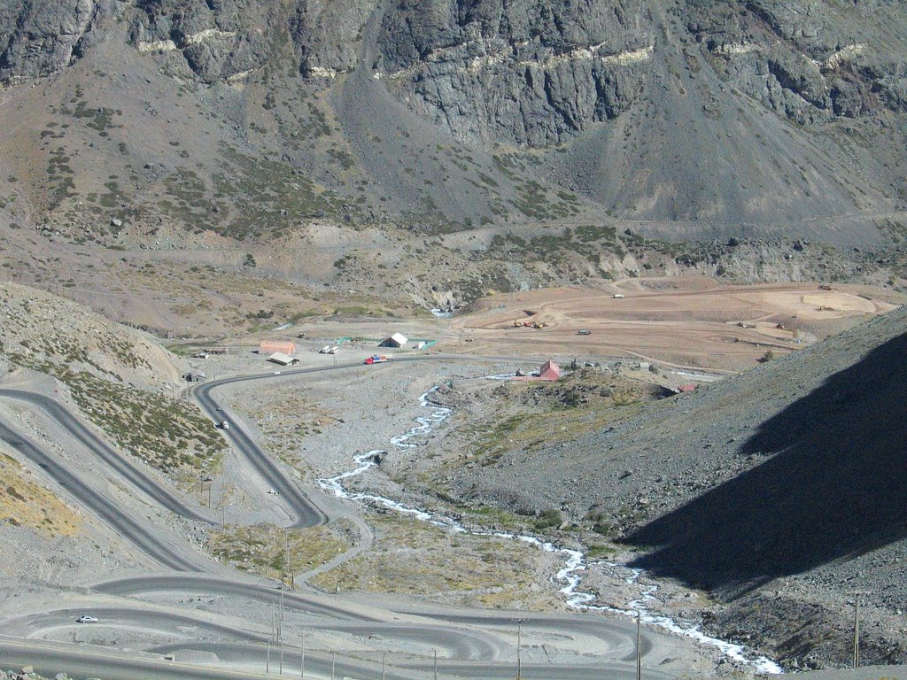 Descendo os Andes by Guilherme Alfredo Pi…