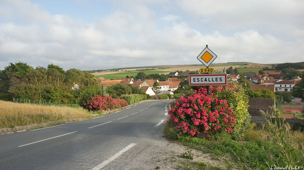 En arrivant du cap Blanc Nez, rue de la Mer - 240711 - by Daniel Herlent