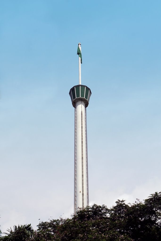 Carlsberg Sky Tower by eossatan