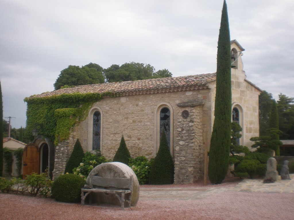 Chapelle d' Estoublon by Charbela