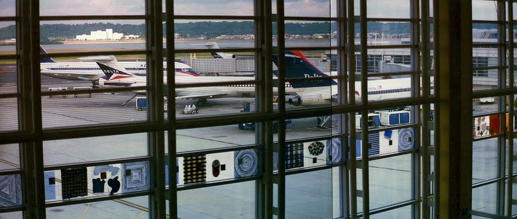 Jet Gates at Ronald Reagan National Airport, Washington, D.C. by MICHAEL  JIROCH  &  www.michaeljiroch.com