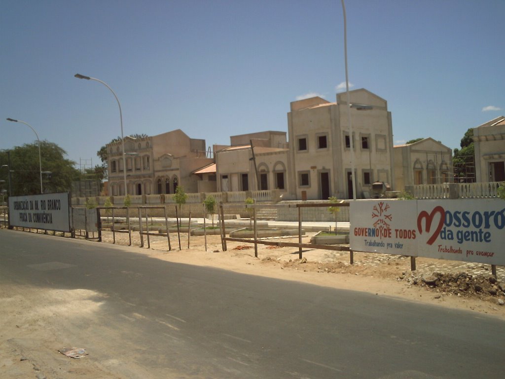 Praça de Convivência - Av. Rio Branco - Mossoró, RN by Gilnete Ferreira