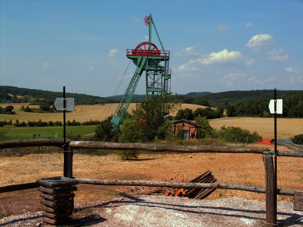 Schaubergwerk Wettelrode / Tiefe 283m, Fahrt mit der Grubenbahn ca. 1000m / Freilichtmuseum Bild03 by Leon_77