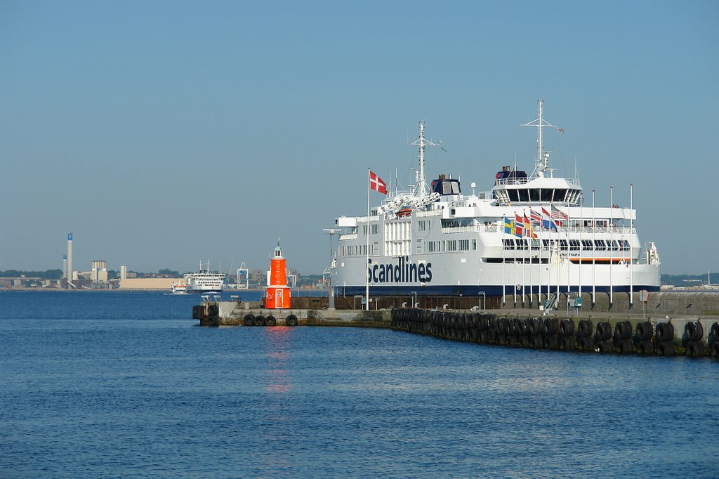 Helsingør, Scandlines by Jens Knokgaard