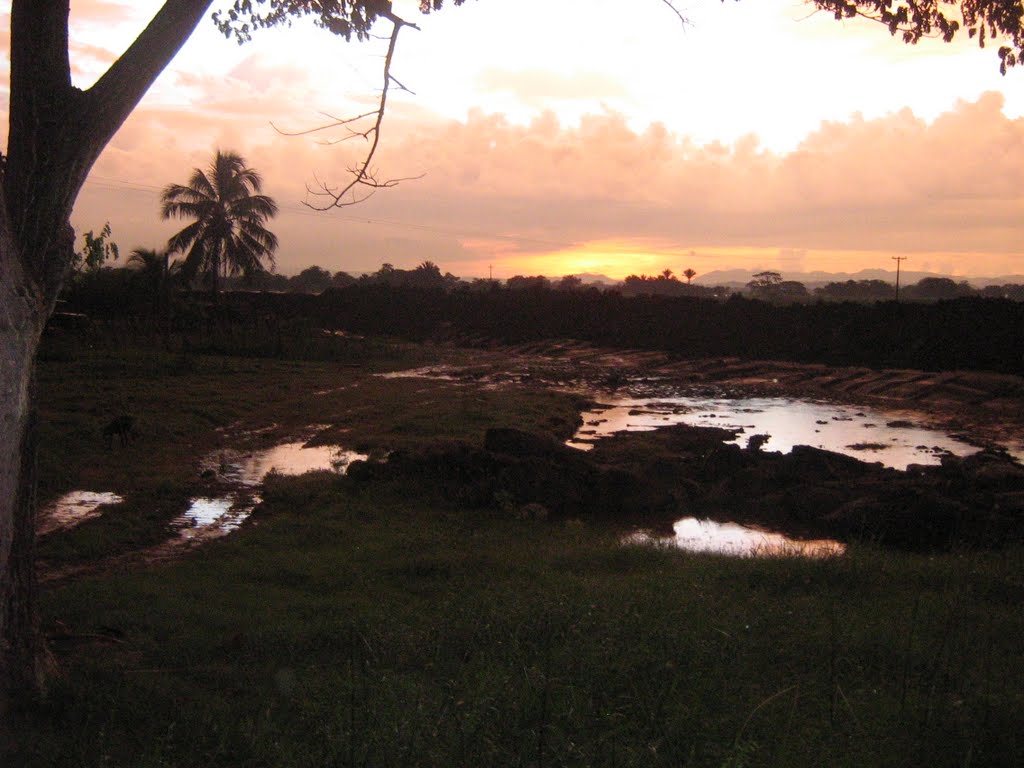 Atardecer en Regidor, Bolivar by orlando ardila