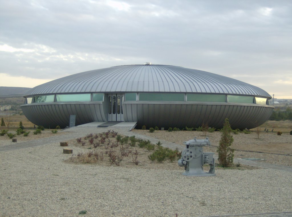 ODTÜ Bilim Müzesi Yapı II - METU Science Museum Building II by eberker