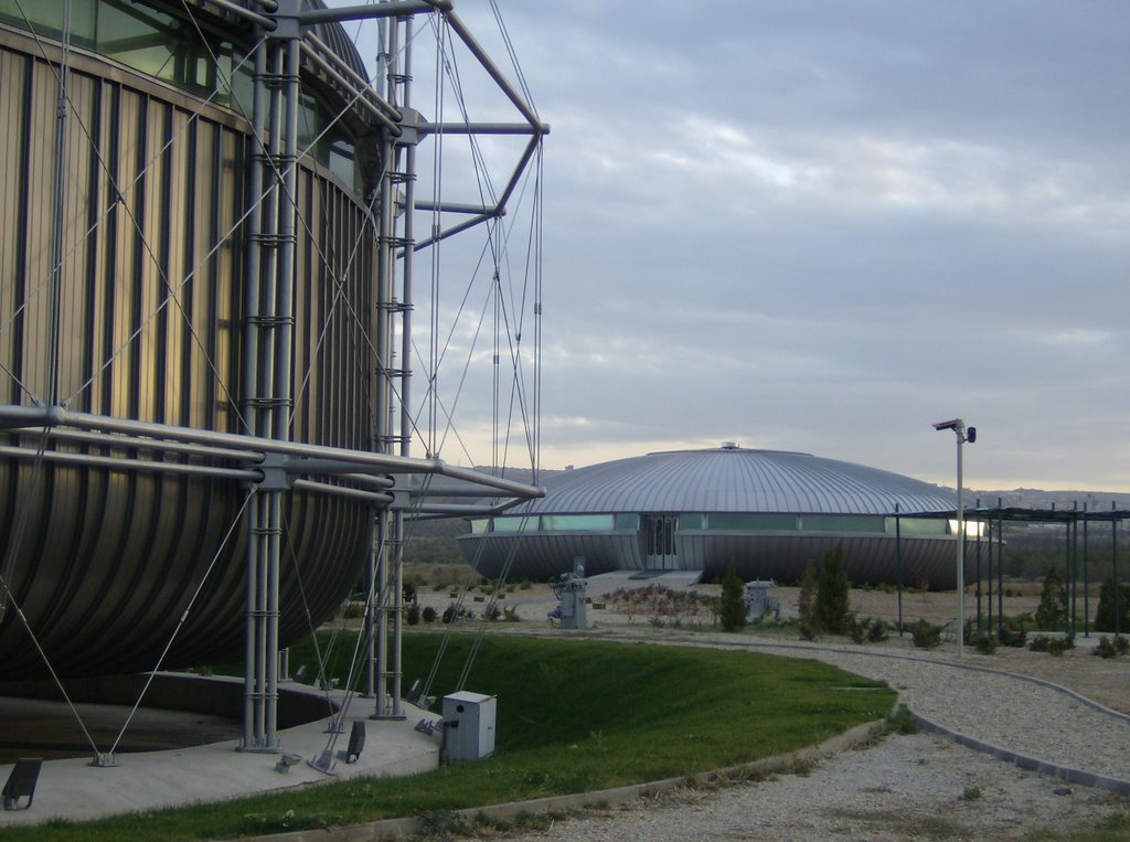 ODTÜ Bilim Müzesi Yapı I.II - METU Science Museum Building I.II by eberker