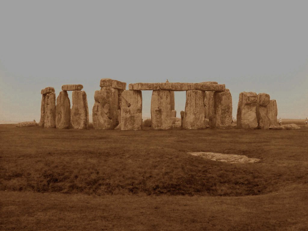 Stonehenge, England by nipper30