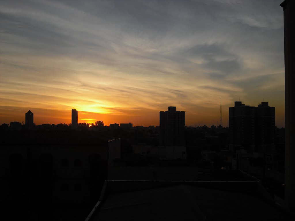 Por do Sol em Uberaba by Alexandre Barros#