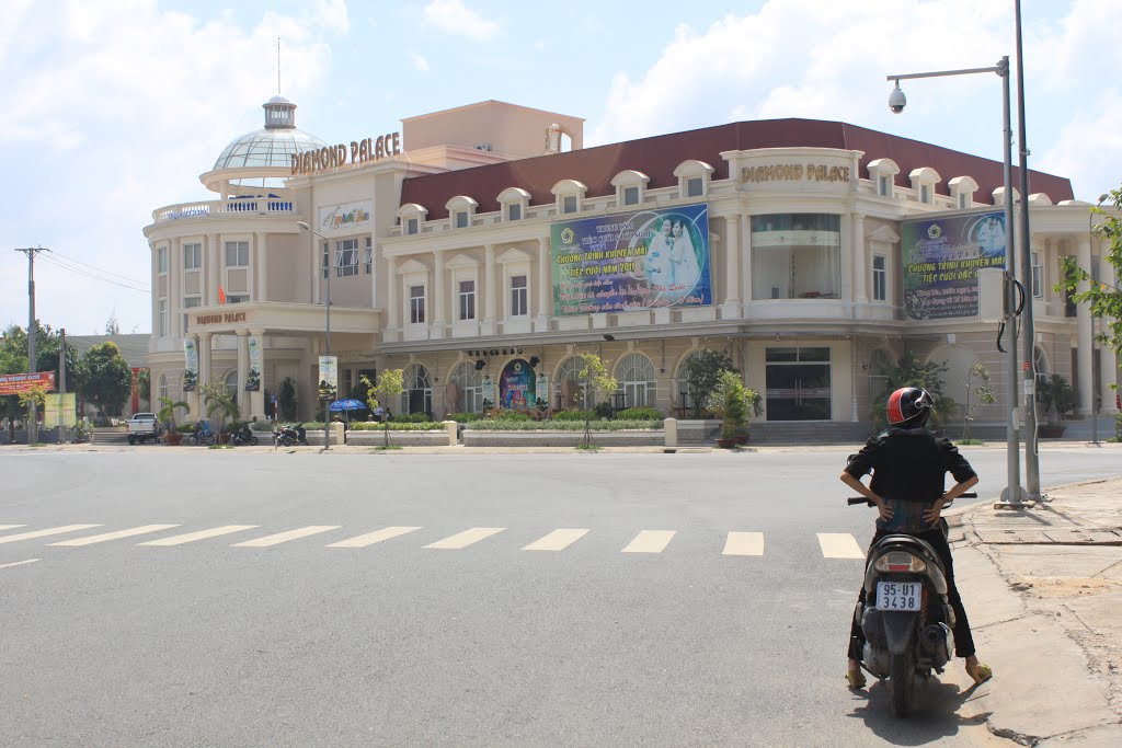 CẦN THƠ - Diamond Palace by Đăng Định