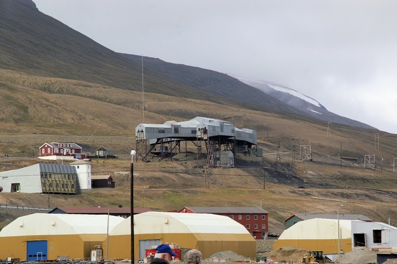 Spitsbergen Svalbard Longyearbyen 26.07.2008 by RoschM