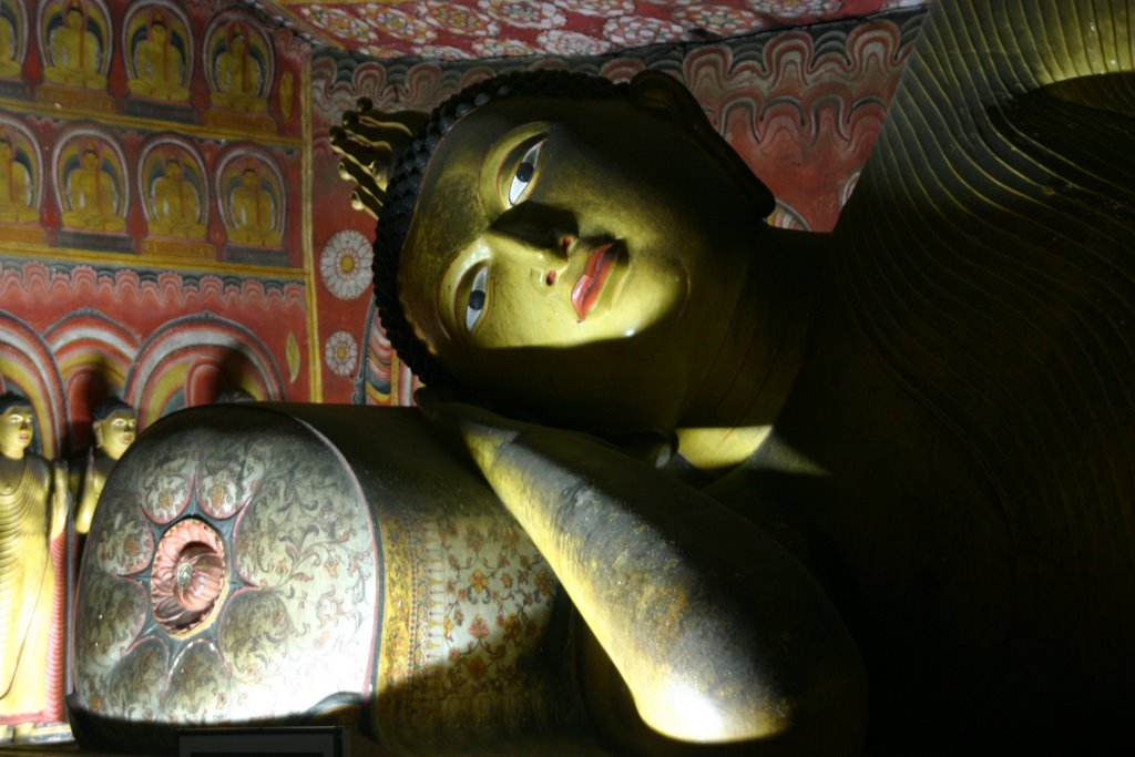 Dambulla, Sri Lanka by unclechris