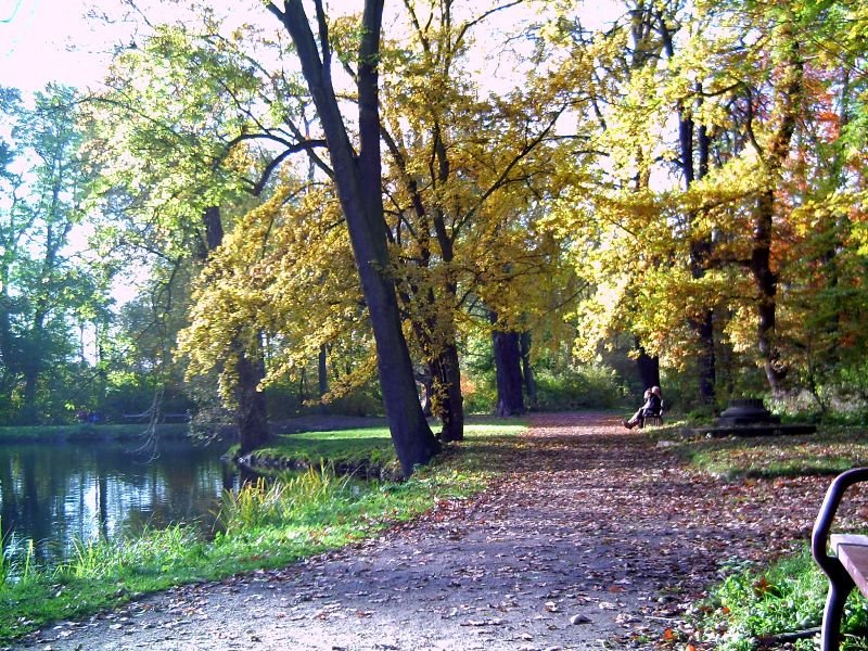 Leipzig, Abtnaundorfer Park by Ken Velde