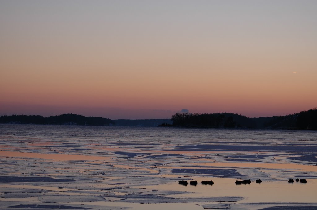 Sunset from Björnhuvud by ErikG