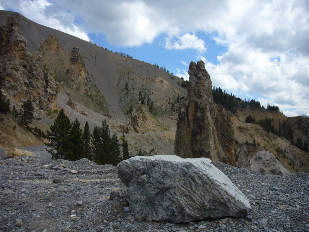 Abfahrt vom Col d'Izoard - La Casse Déserte by khemal01