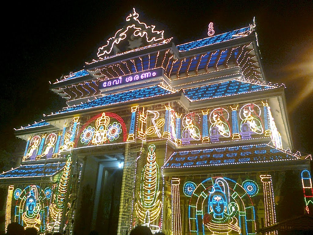 Paramekkavu temple, light decorated 2011 by Arjun C M