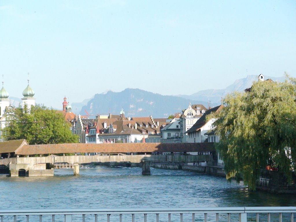 Lucerne - Wooden Bridge by elalexan