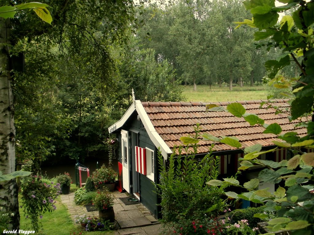 Vakantie Woning langs de Geul.........en het pad...Pelgrimspad.......31 Juli 2011 by Gerold Vluggen