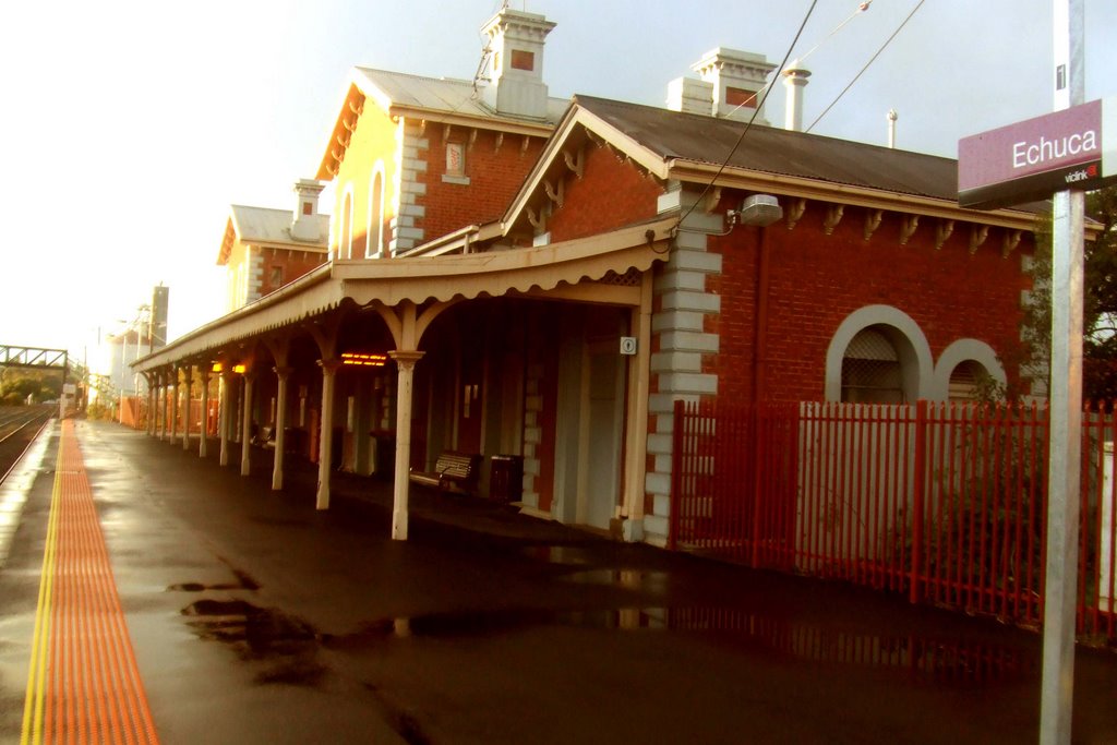 Railway Station - Echuca, Victoria by nipper30