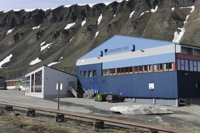 Longyearbyen by Dolph Kessler