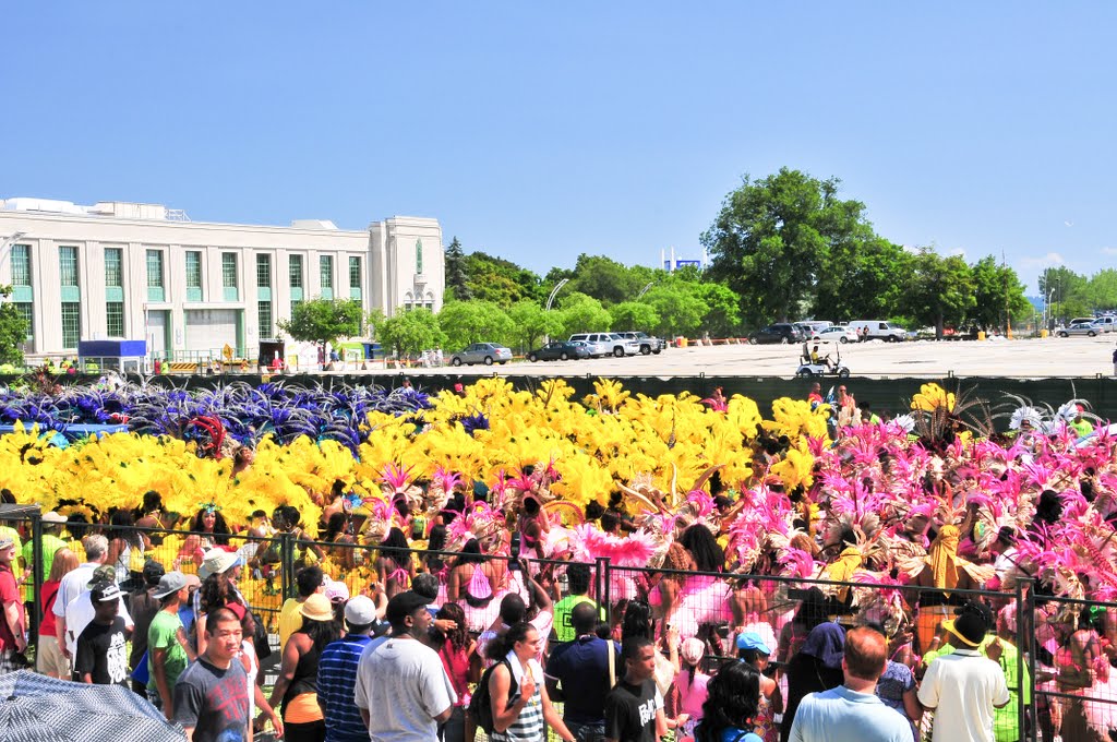 Toronto Caribbean Carnival 2011 by bluenose11