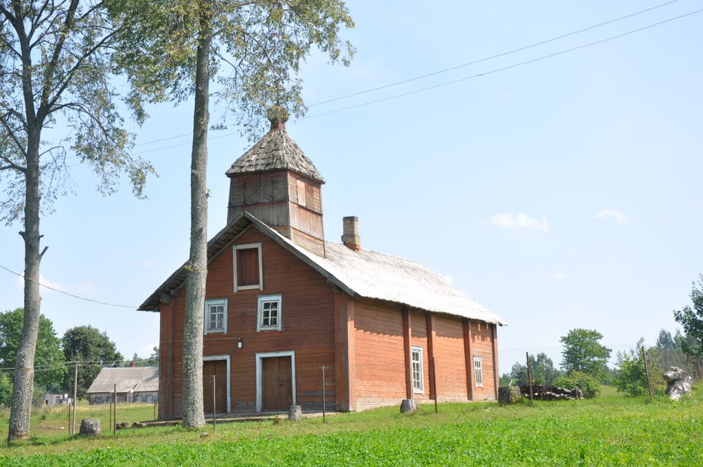 Rudušku Vecticībnieku lūgšanu nams, Ruduški, Andzeļu pagasts, Dagdas novads, Latvia by M.Strīķis