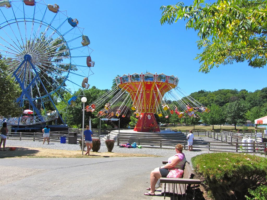 Lakemont Park by Adam Elmquist